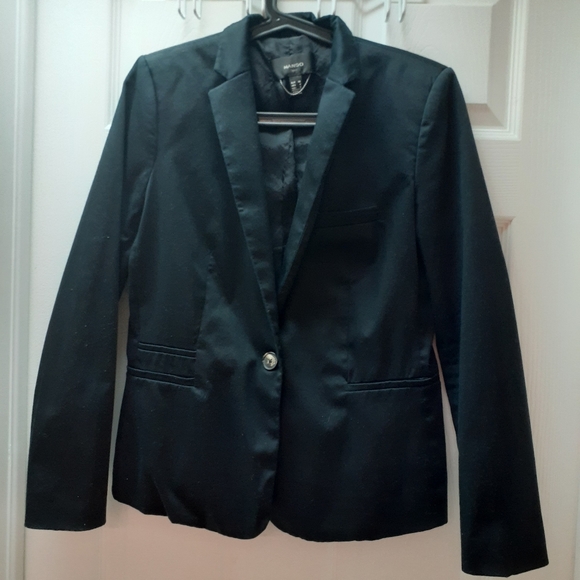 Mango black jacket - Picture 1 of 7